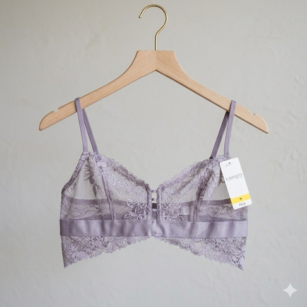 b.tempt'd by Wacoal Lavender Floral Lace Bralette 910227 Purple Size M NEW
